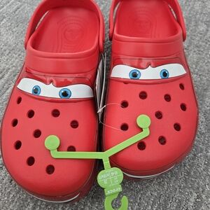 Disney/Pixar Lightning McQueen Crocs BRAND NEW WITH TAGS